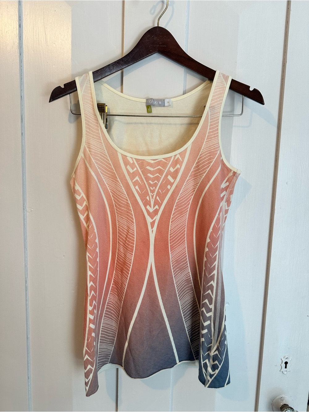 Anue Cream Scoop Neck Tank Top - M